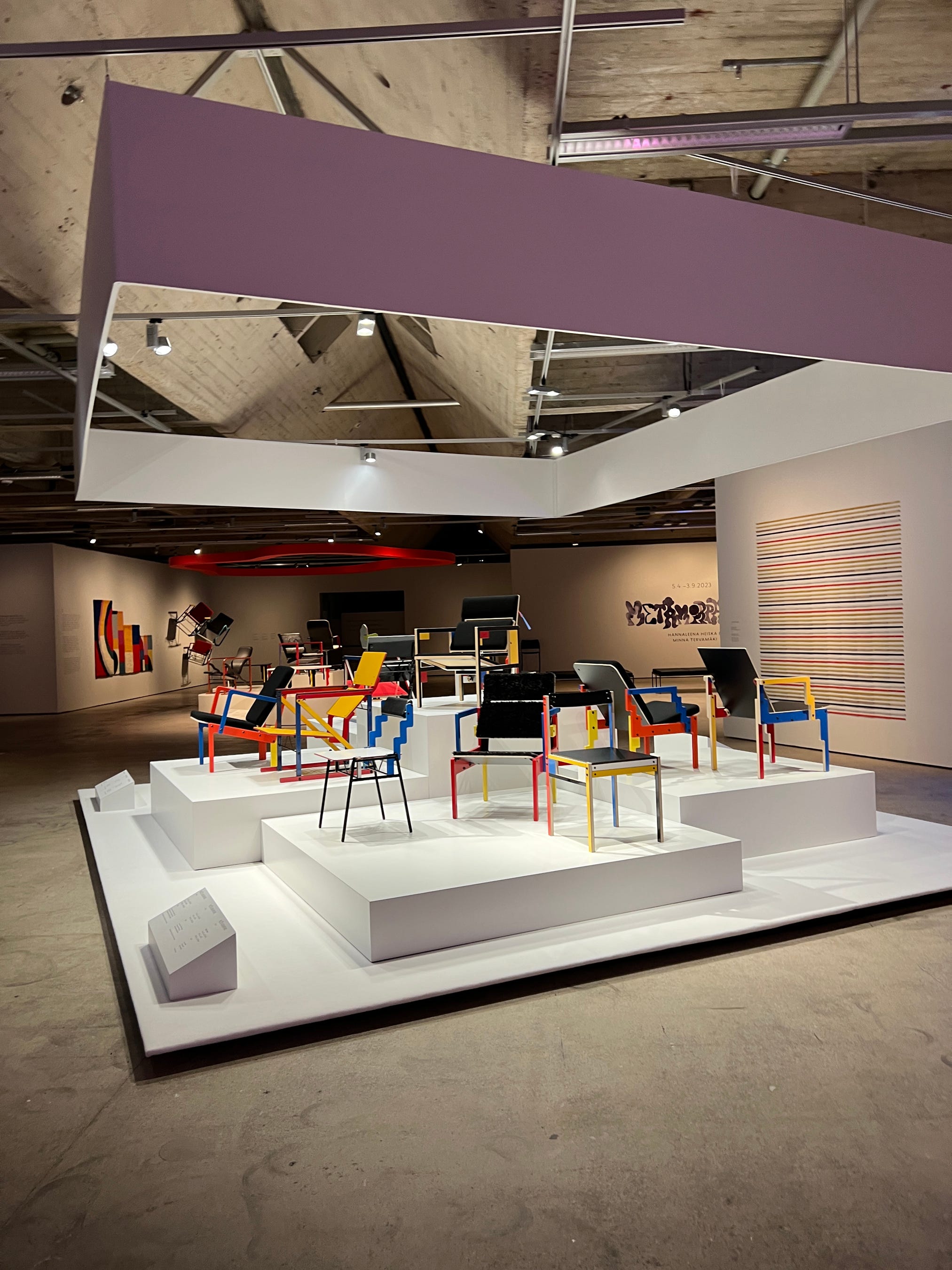 インタビュー】ウルヨ・クッカプロ、北欧デザインの名作「カルセリ