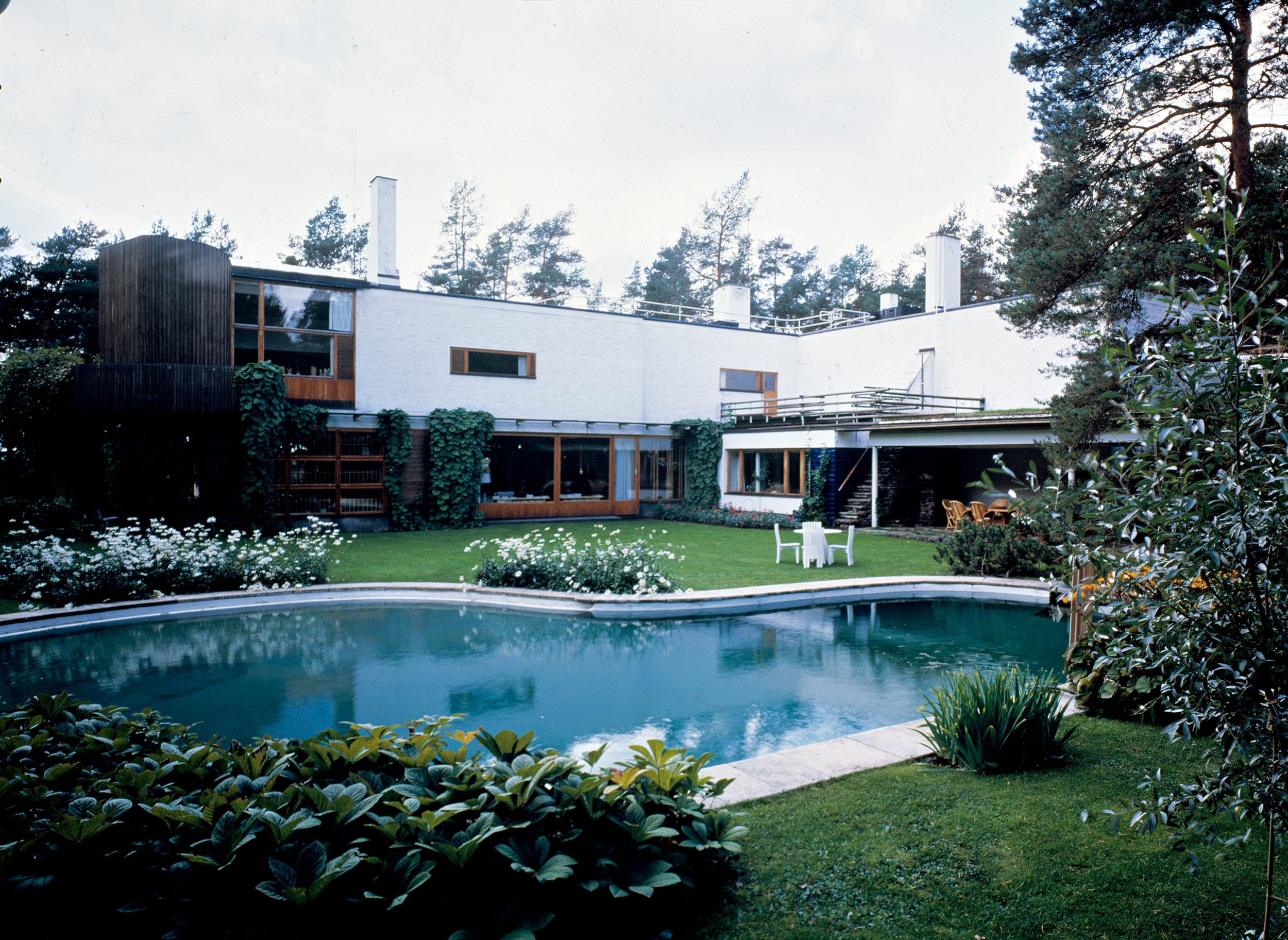 北欧の巨匠アルヴァ・アアルトの名作「マイレア邸」を建築家・中村拓志