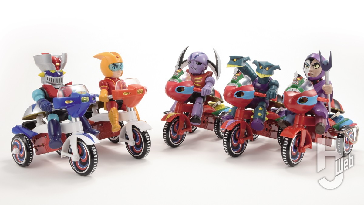 あしゅら男爵」「ダブラスM2」「ガラダK7」が“ゼンマイ式三輪車”に搭乗