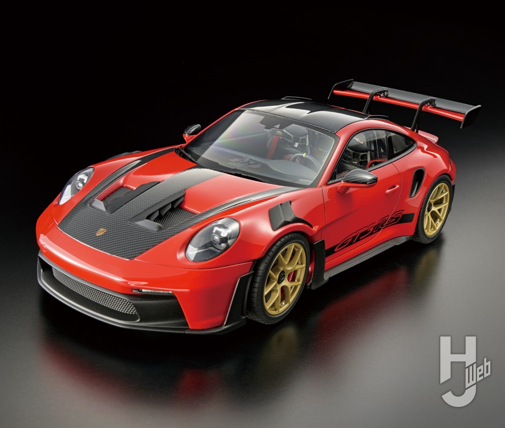 タミヤの新作キット「ポルシェ 911 GT3 RS（992）」をキットレビュー