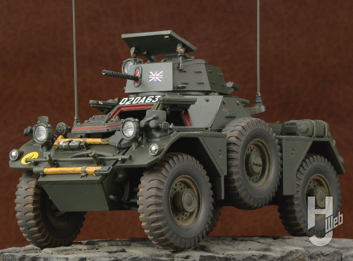 エアフィックス「フェレット装甲車 Mk.2」に内部インテリアを
