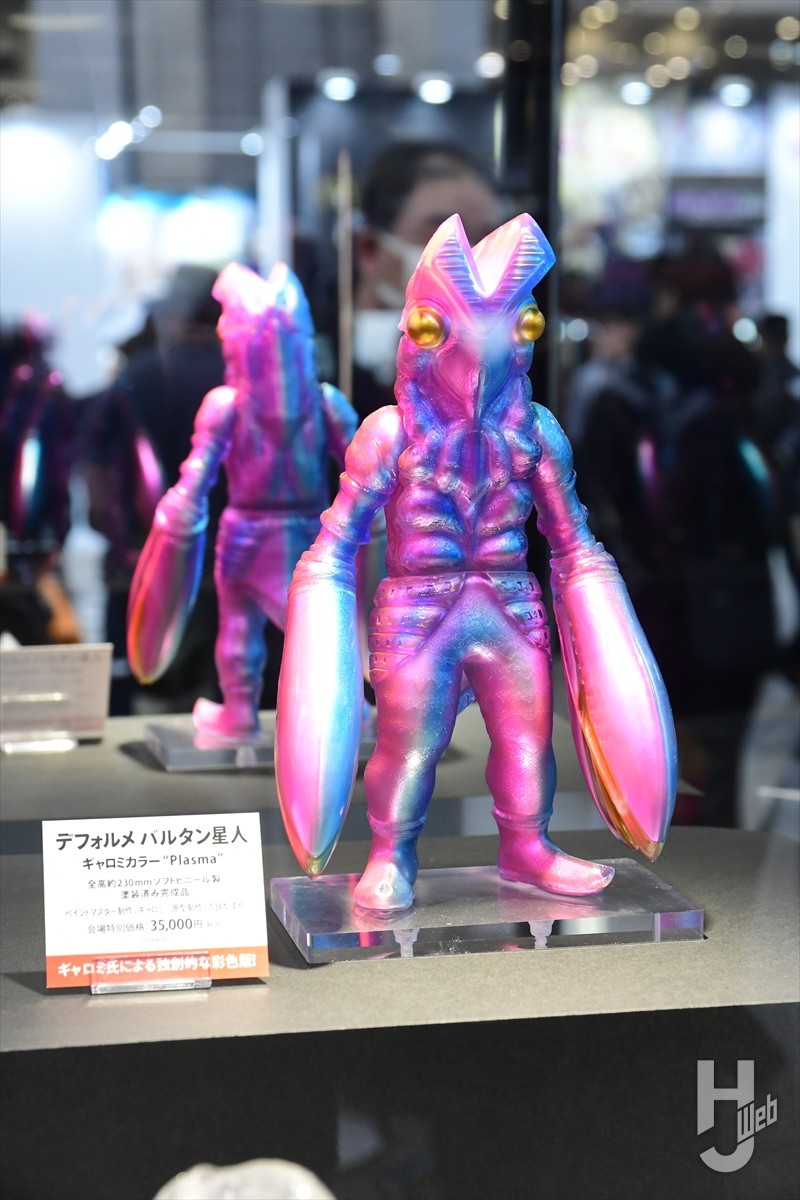 全高50cm”のソフビキット「ダンクーガ」が展示＆近日受注開始