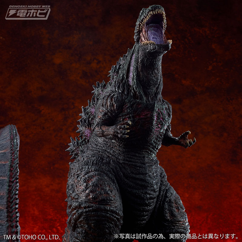 東宝大怪獣シリーズ『シン・ゴジラ』が全長約50cmの大ボリュームで登場