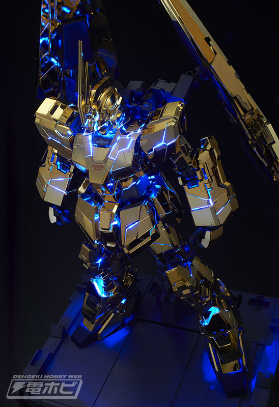 金色の不死鳥”「ユニコーンガンダム3号機 フェネクス」、ガンプラ最
