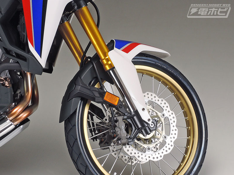 タミヤより「Honda CRF1000L アフリカツイン」の1/6スケールモデル発売