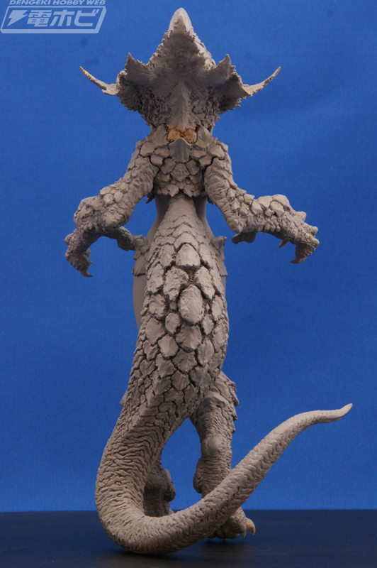 ウルトラ怪獣擬人化計画』アギラの原型写真を大公開！ | 電撃ホビーウェブ