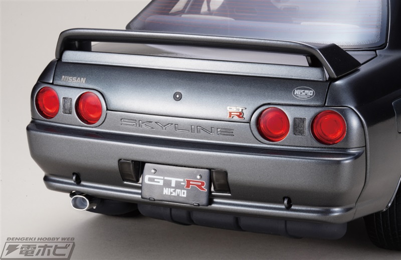 伝説の限定車が1/8スケールで復活！週刊『スカイラインGT-R NISMO[R32