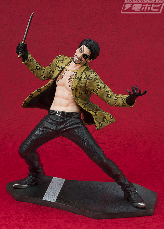 凶暴性を感じさせる不敵な笑みがステキ！『龍が如く』真島吾朗が