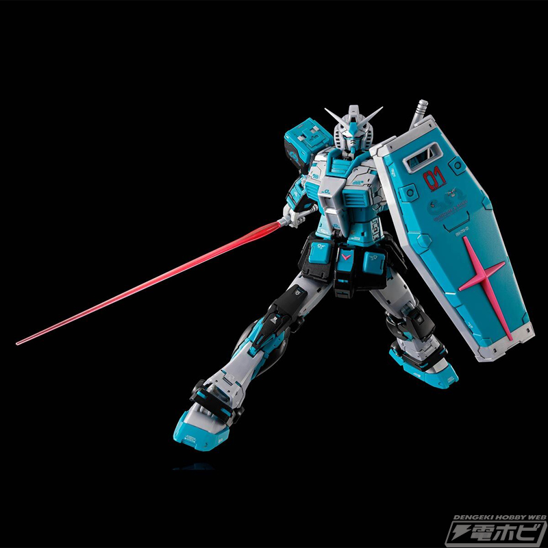 初音ミクをイメージした「RG RX-78-2 ガンダム Ver.2.0」と「RG MS-06S