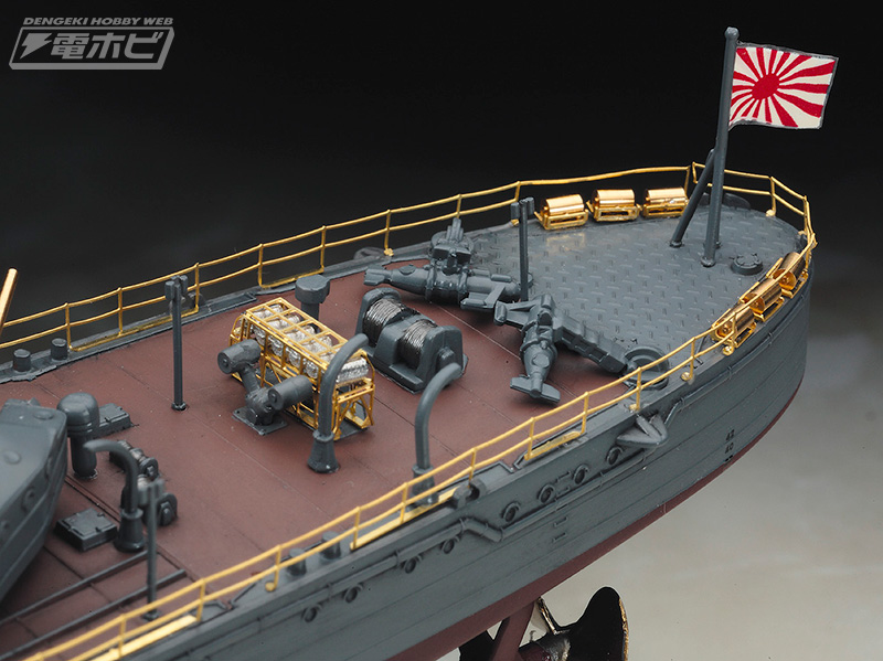 日本海軍駆逐艦「陽炎」の1/350スケール大型キットが新価格でハセガワ