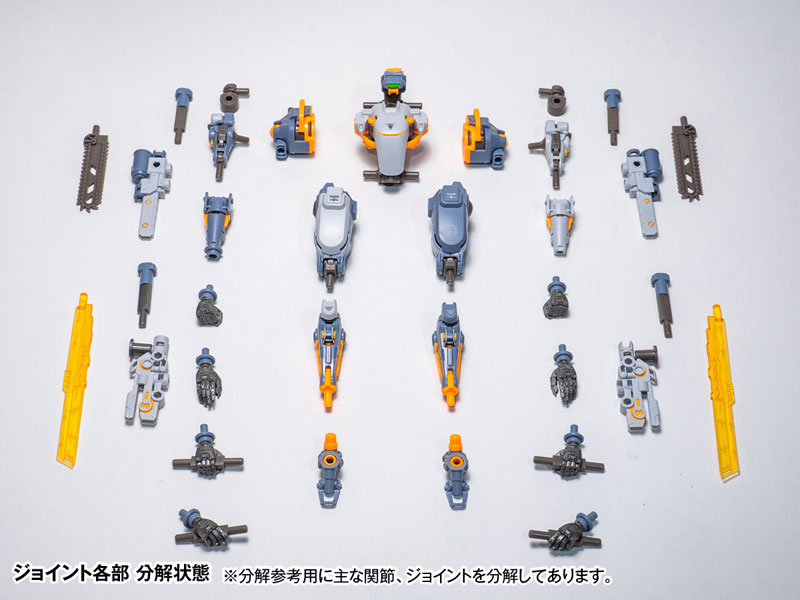 中国メーカー「核誠治造」のオリジナルロボット系アクションフィギュア