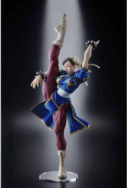 ストリートファイター」シリーズの春麗が約42センチのフィギュアに