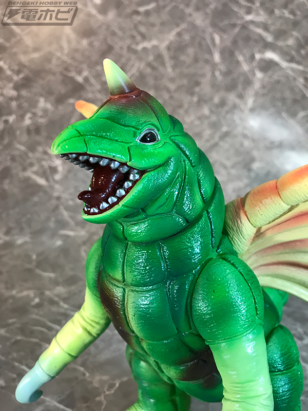 楳図かずおのコミカライズ版『ウルトラマン』より、「彗星怪獣 ドラコ