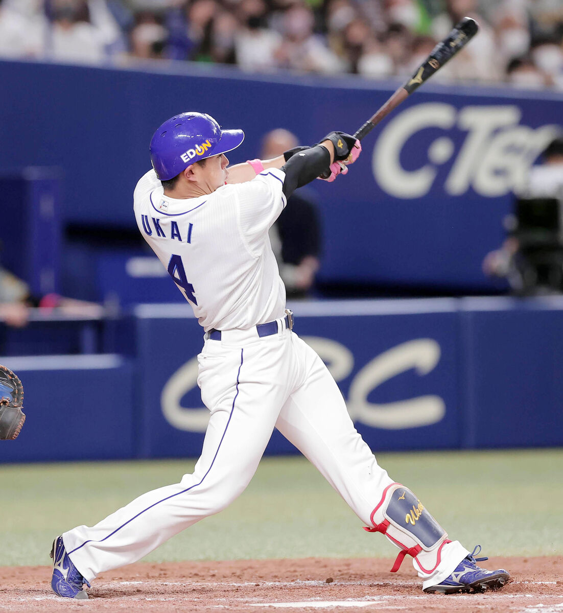 中日】鵜飼航丞が特大2ラン 「逆転できて良かった」 歓喜のマッスル