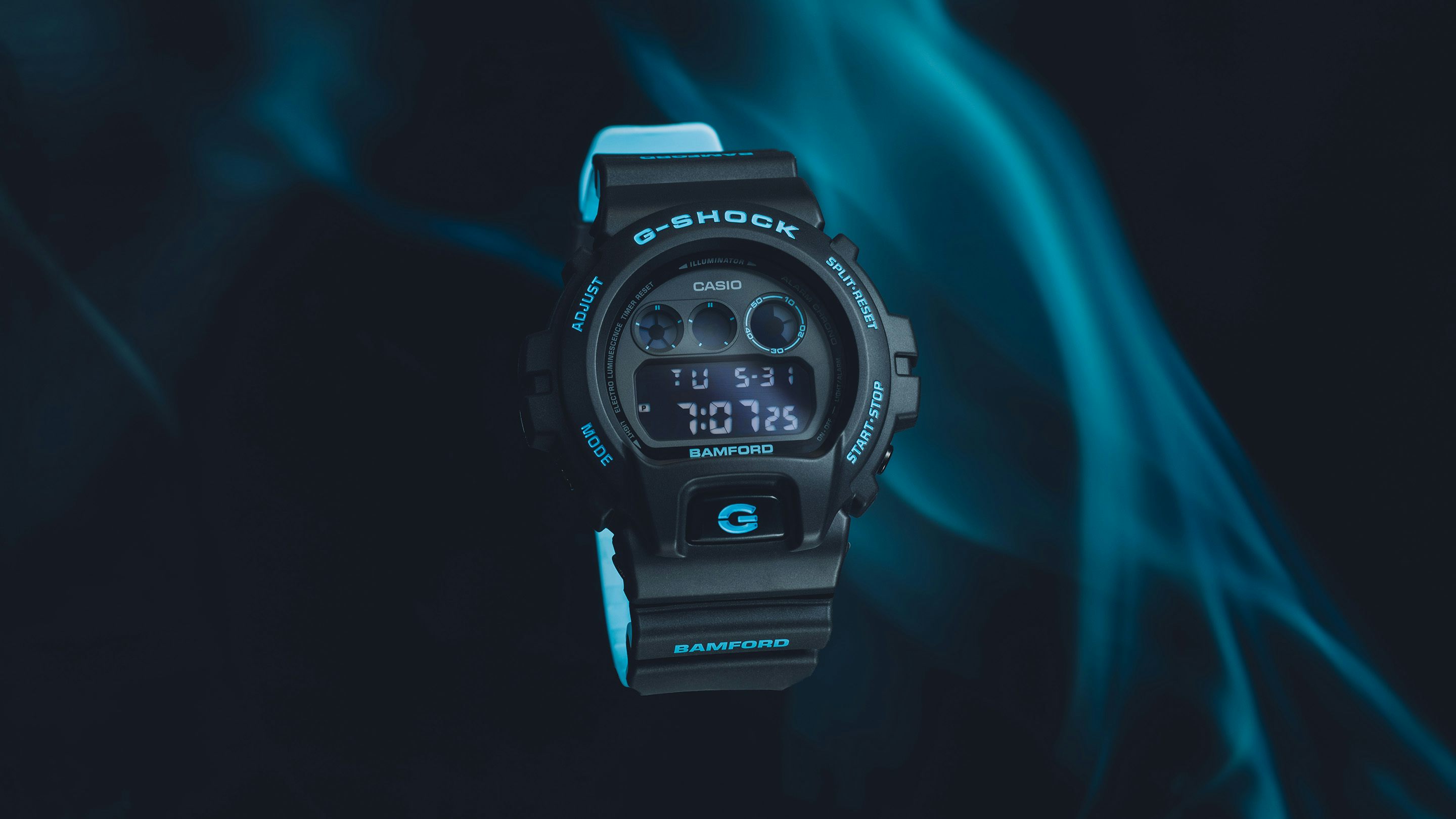 Introducing: G-SHOCK×バンフォード DW-6900BWD-1ERでトリプルブルー