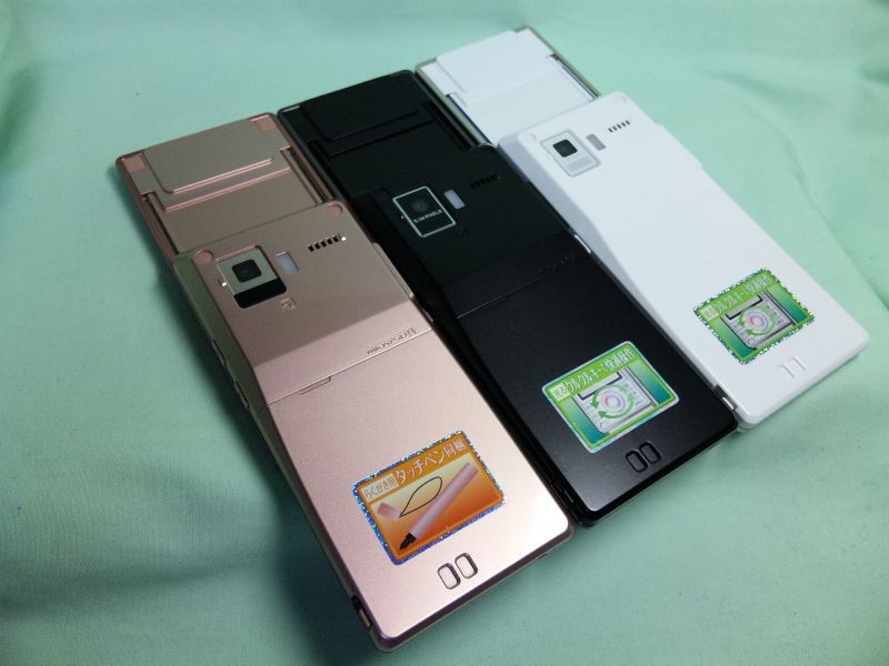 NTTドコモ F－05C モックアップ 3色セット - モックセンター