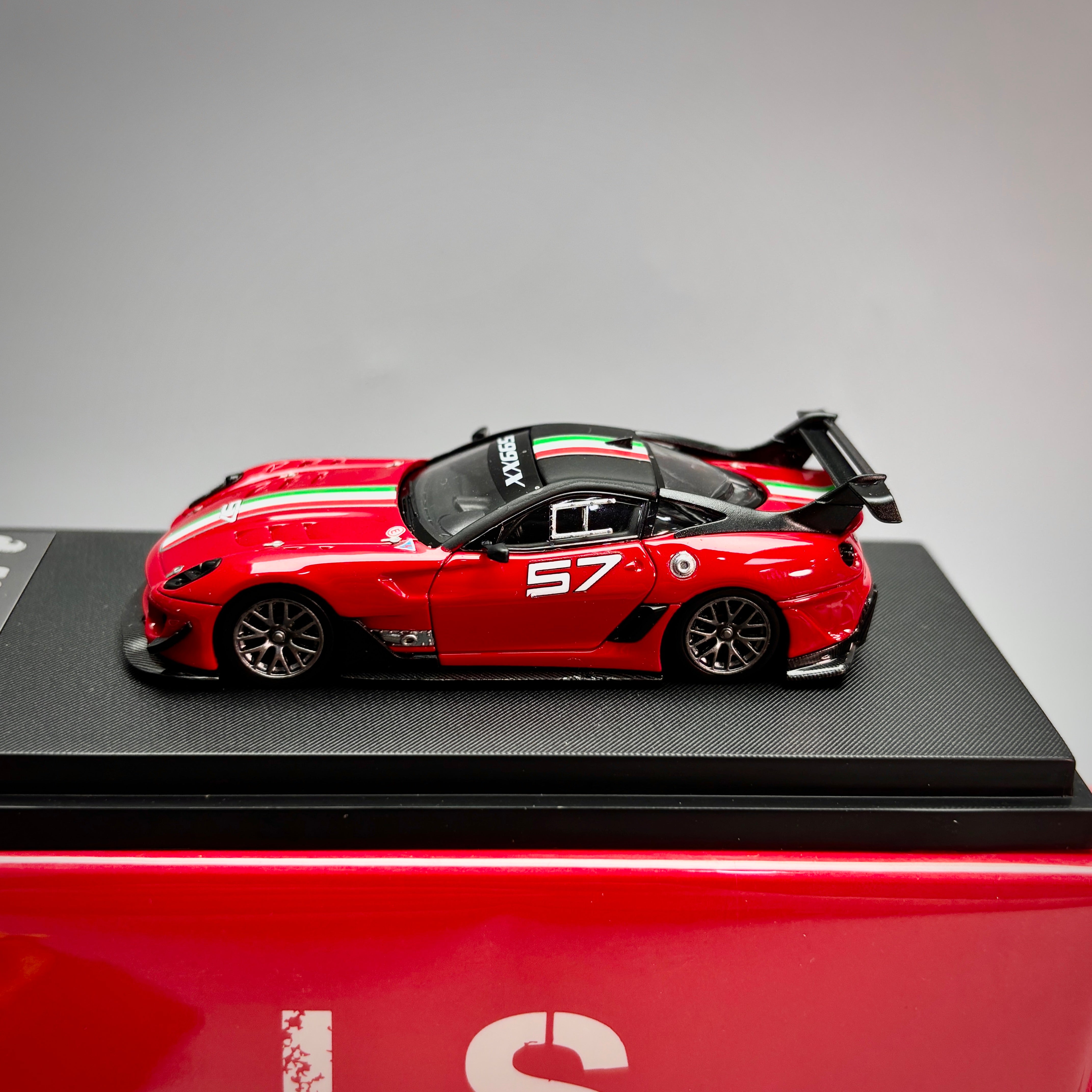 Preorder] LS MODEL 1:64 599XX EVO (5 Colours) – Horizon Diecast