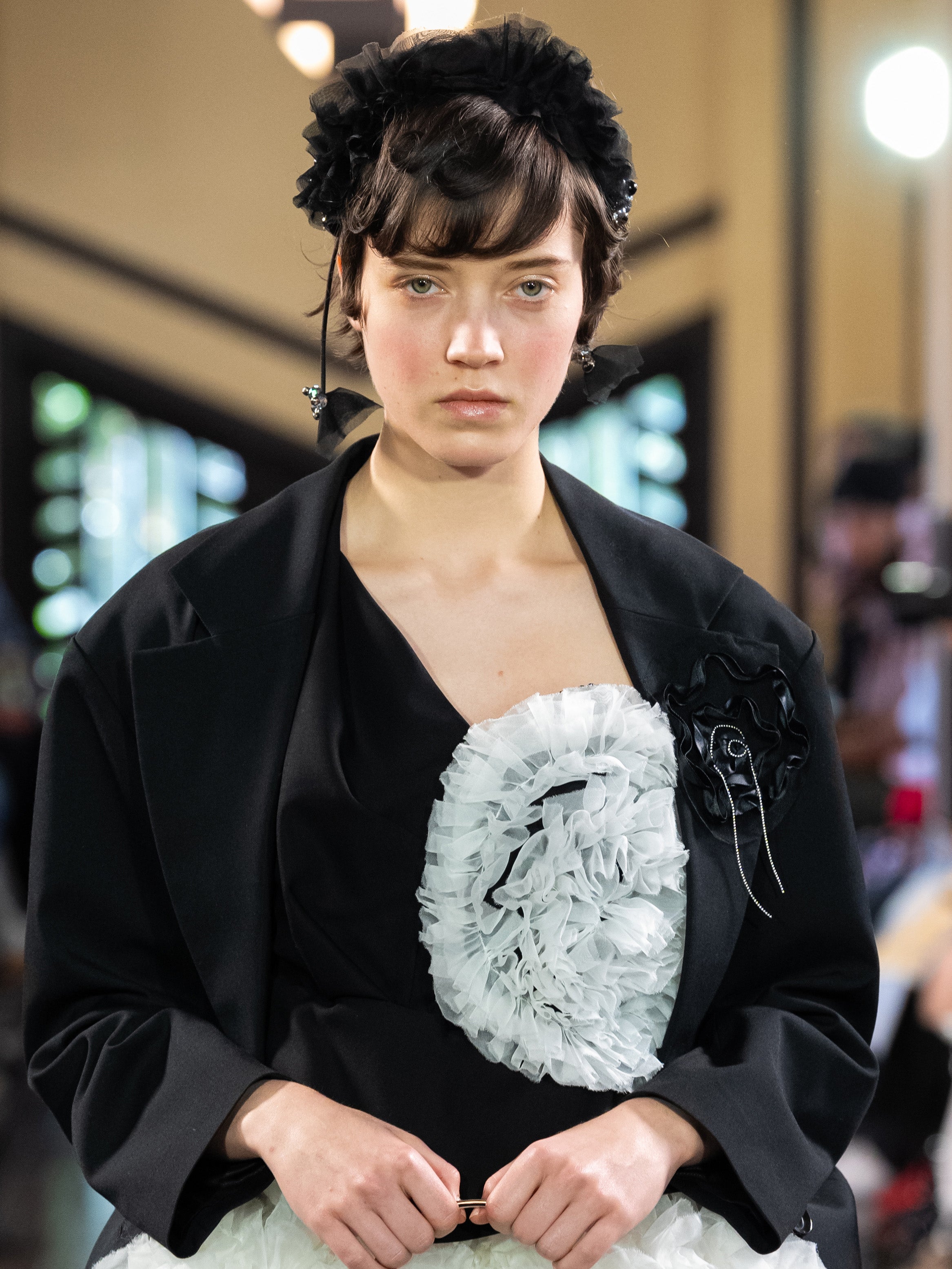 herb head-dress – HOUGA