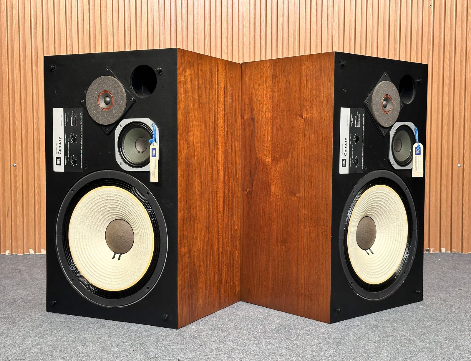 EXCELLENT JBL L100 CENTURY SPEAKERS – 1-YEAR WRT – LEGENDARY