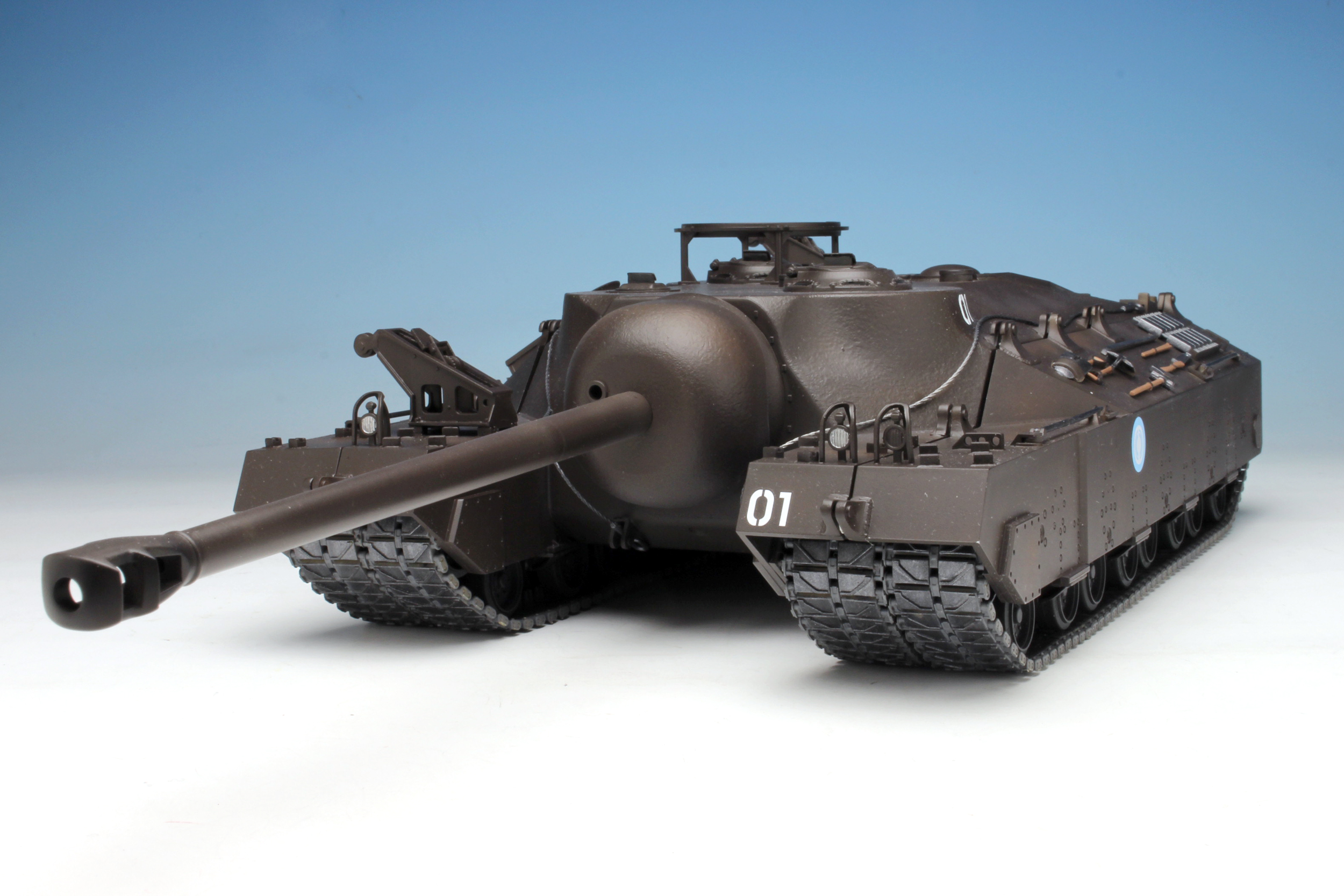 1/35 T28 超重戦車 大学選抜チーム『ガールズ＆パンツァー劇場版