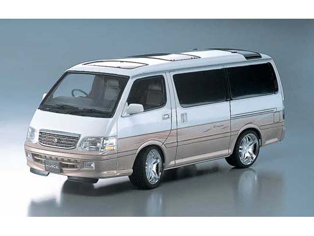 トヨタ ハイエース 100系 プラモデル ミニカー トヨタ ハイエース 100