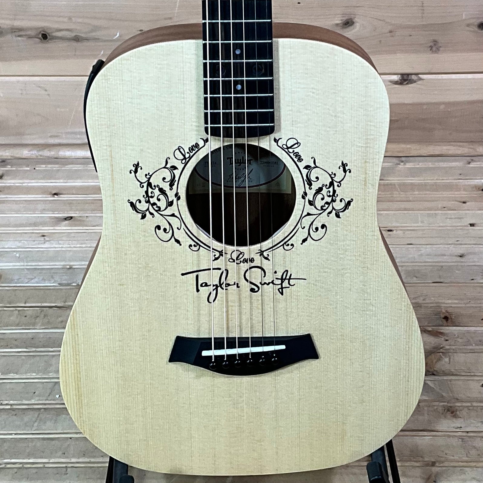 Taylor Taylor Swift Baby Taylor TS-BTe Acoustic Electric Guitar