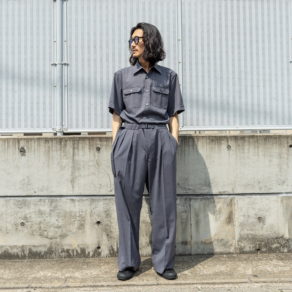 イレニサのショートスリーブ ジャンプスーツ | HUES 福岡セレクトショップ