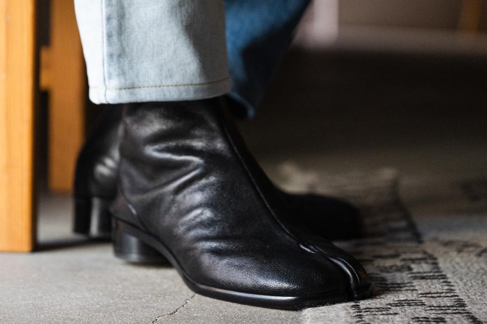 メゾンマルジェラのタビブーツ3cm ヒール | HUES 福岡セレクトショップ