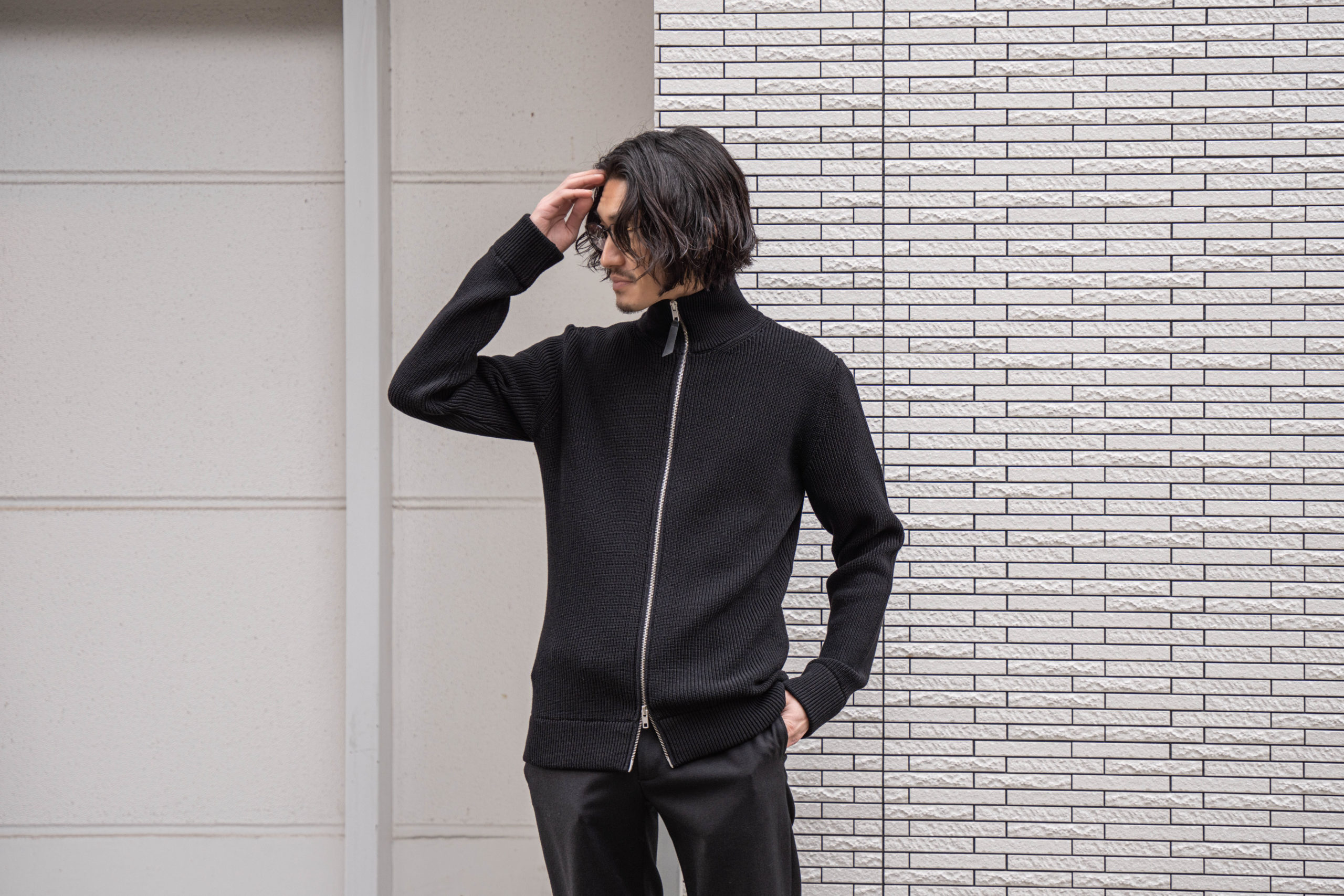 メゾンマルジェラのドライバーズニット | HUES 福岡セレクトショップ