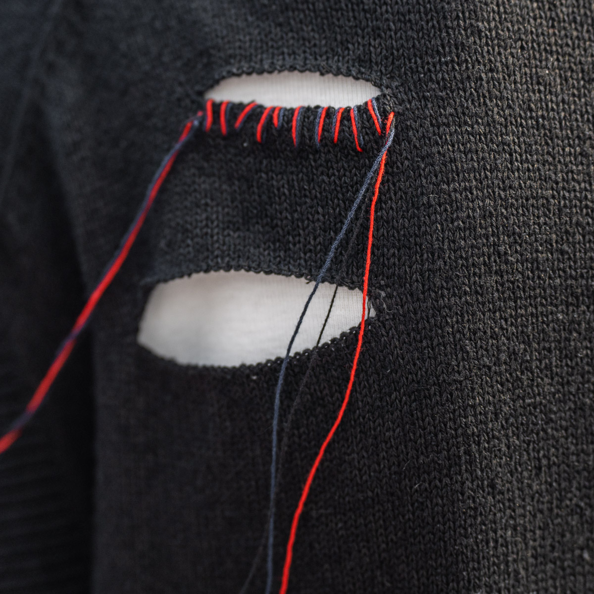 YOHJI YAMAMOTO ダメージニットベスト | HUES 福岡セレクトショップ