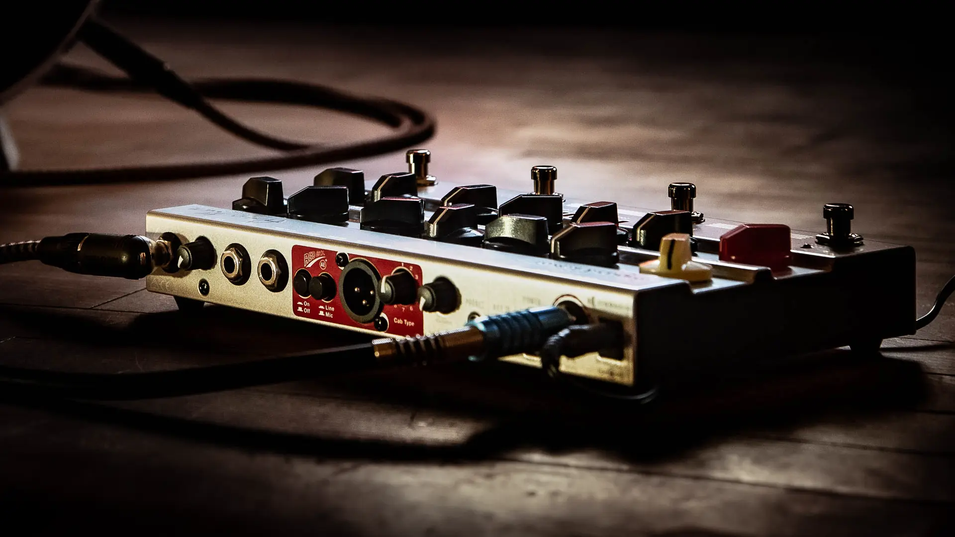 Blog Of Tone/PEDAL TO THE METAL - Hughes & Kettner