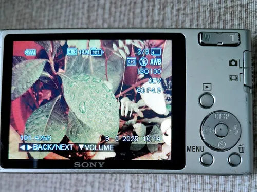 Câmera Digital Sony Cybershot Dsc W320 Digicam Vintage! Prateado