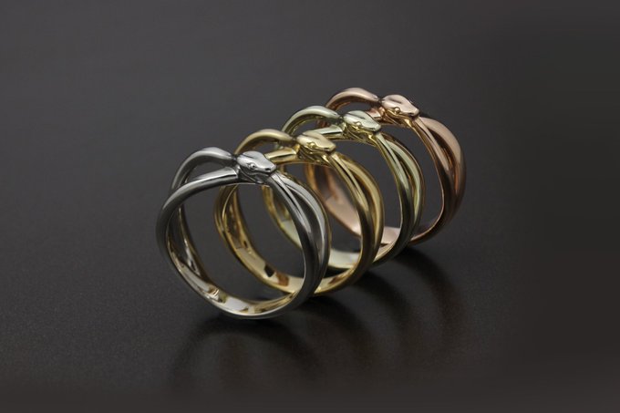 HYDE]プラチナ＆ゴールドの輝きが永遠を贈るHYDEオリジナルリング