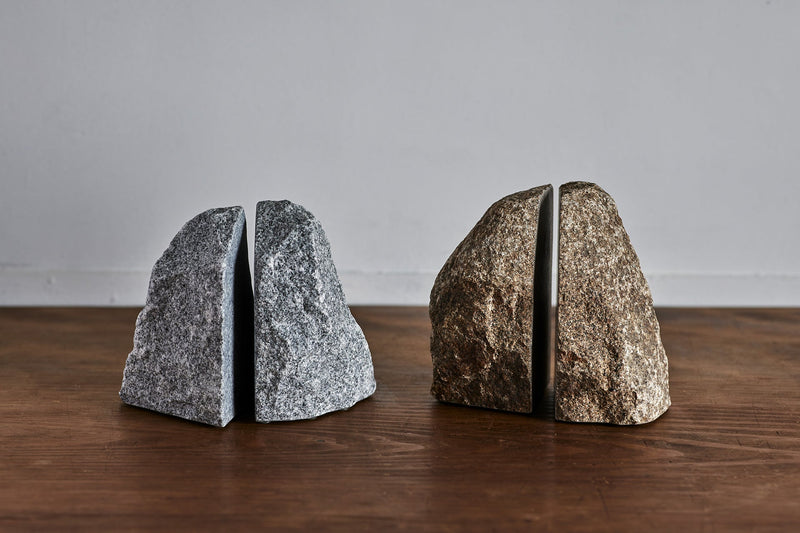 AJI PROJECT（アジプロジェクト）のROCK END ロックエンド 庵治石の