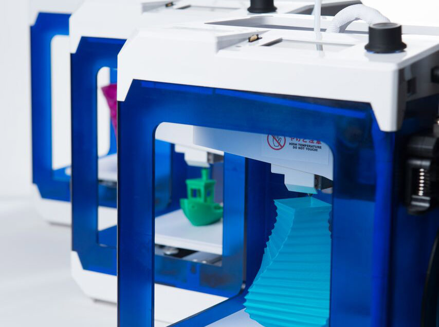 日本品質の普及価格3Dプリンタ「BS CUBE」 | 3DP id.arts