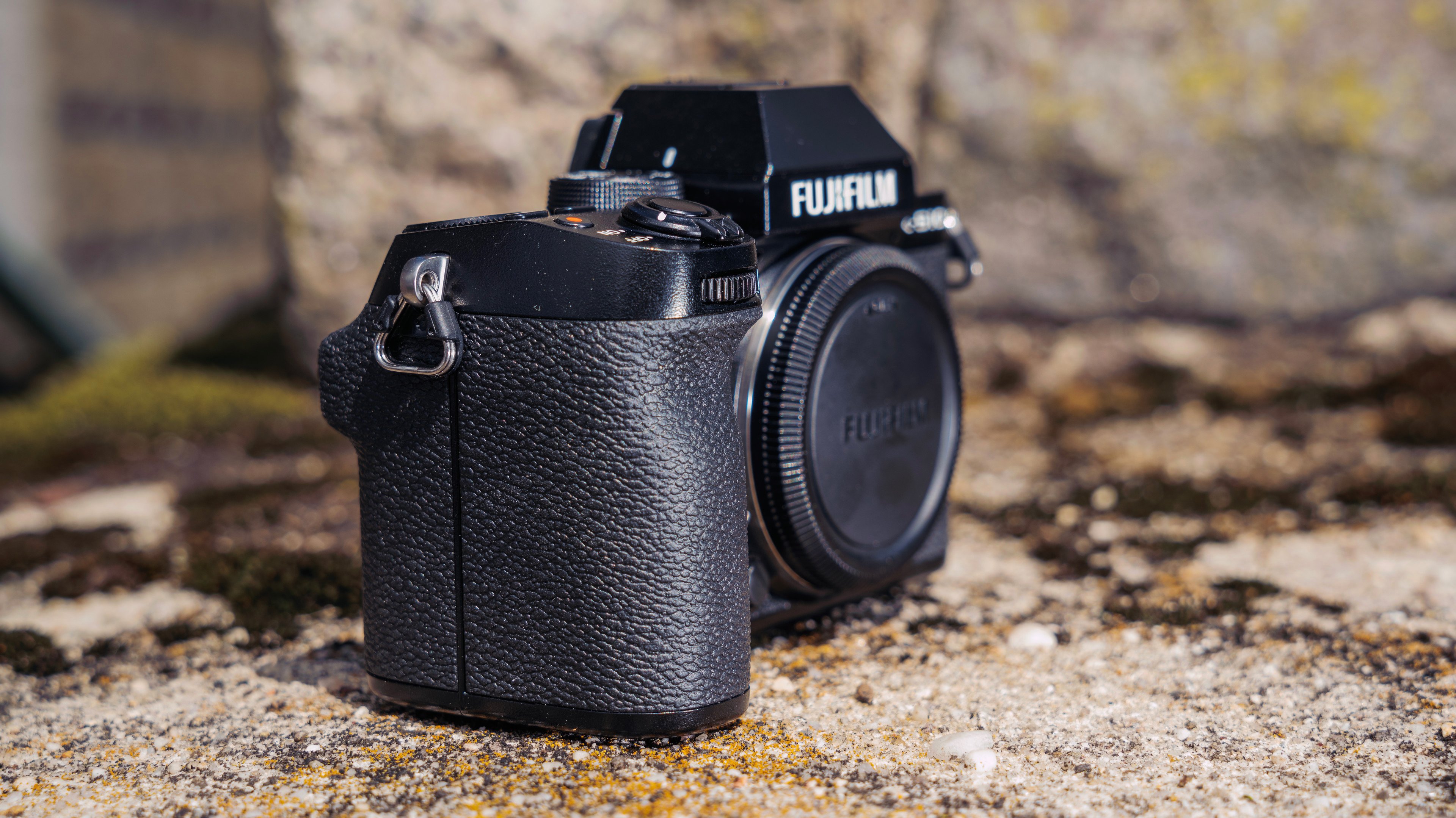 Fujifilm X-S10 - Review 2021 - PCMag Australia
