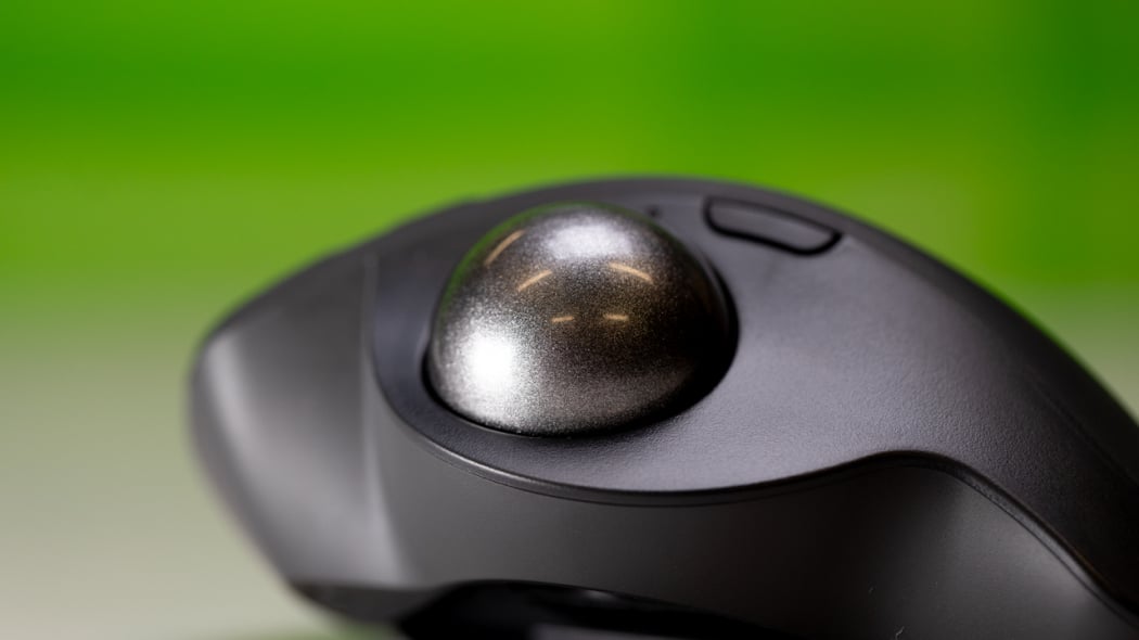 Logitech MX Ergo S Review: A Big Thumbs-Up for This Superior