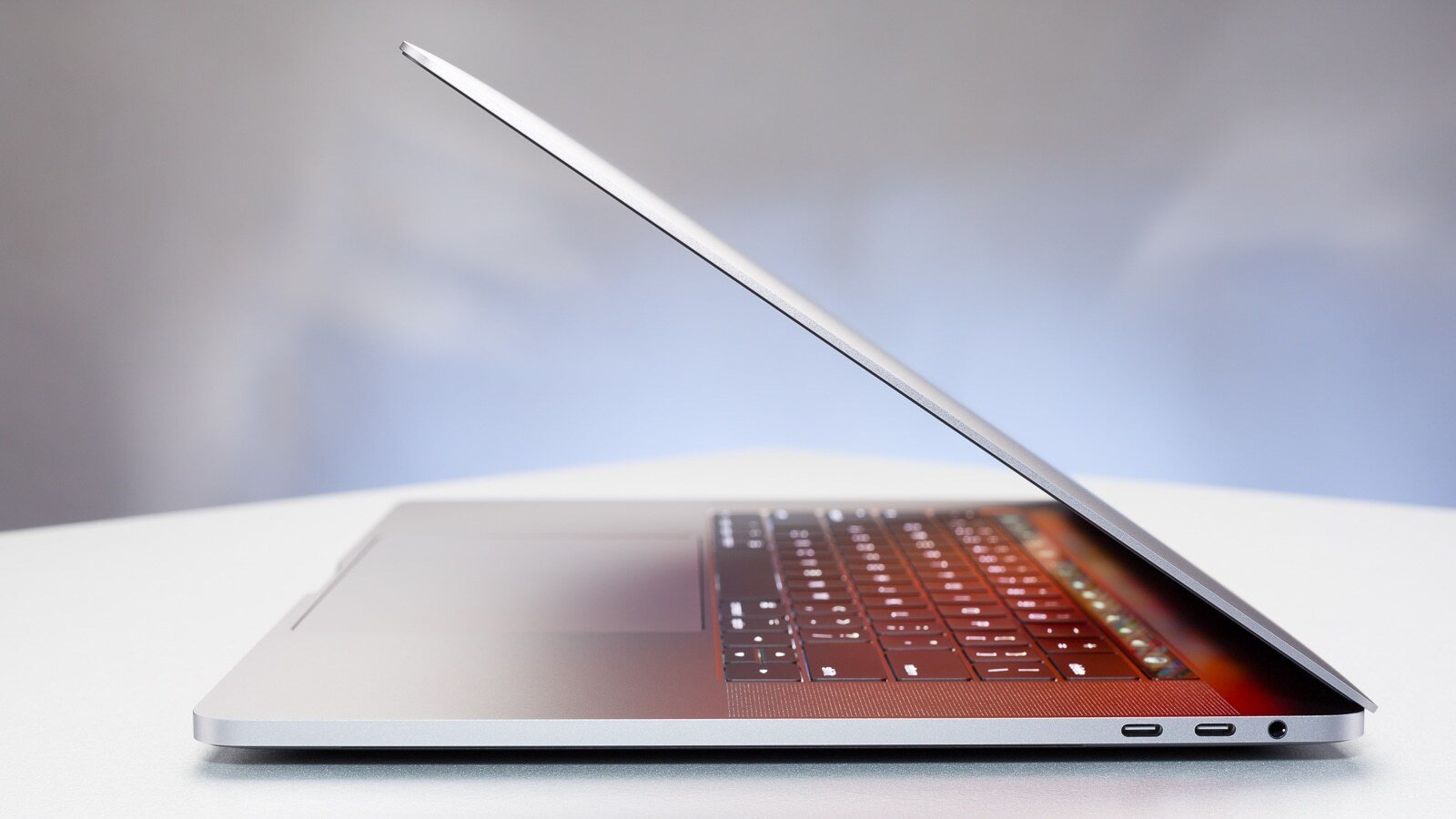 Apple MacBook Pro 15-Inch (2017) Review | PCMag