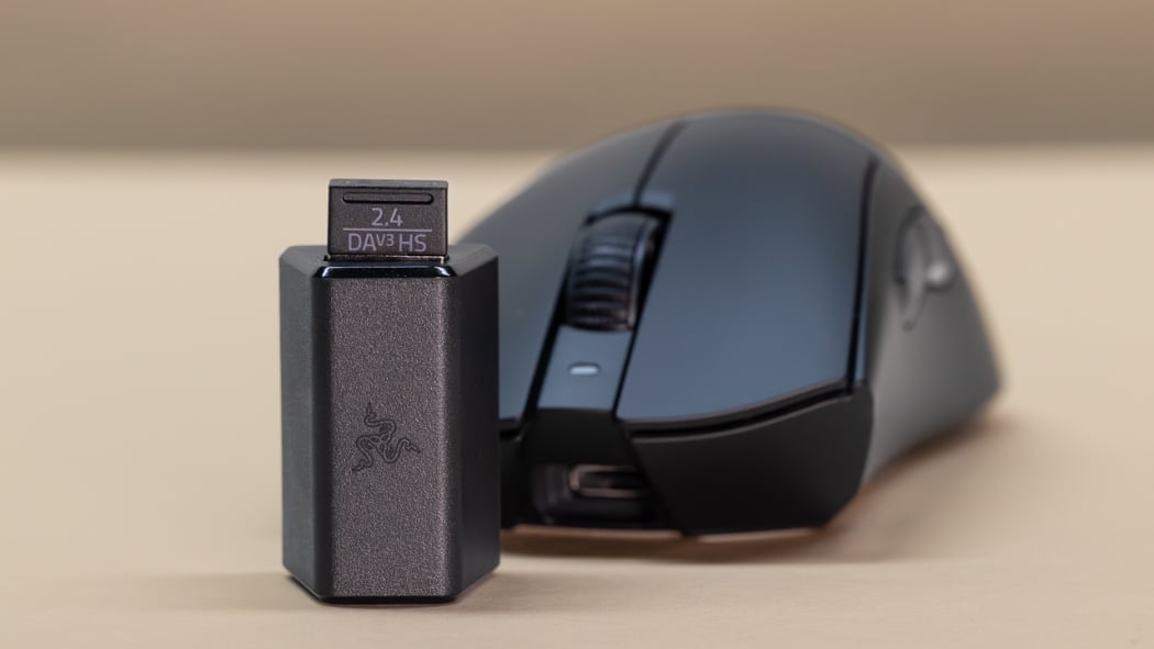 Razer DeathAdder V3 HyperSpeed Review | PCMag