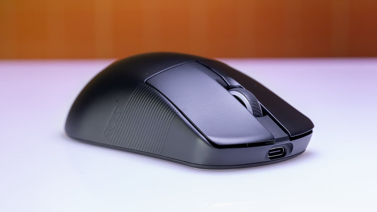 Asus ROG Harpe Ace Mini Review | PCMag