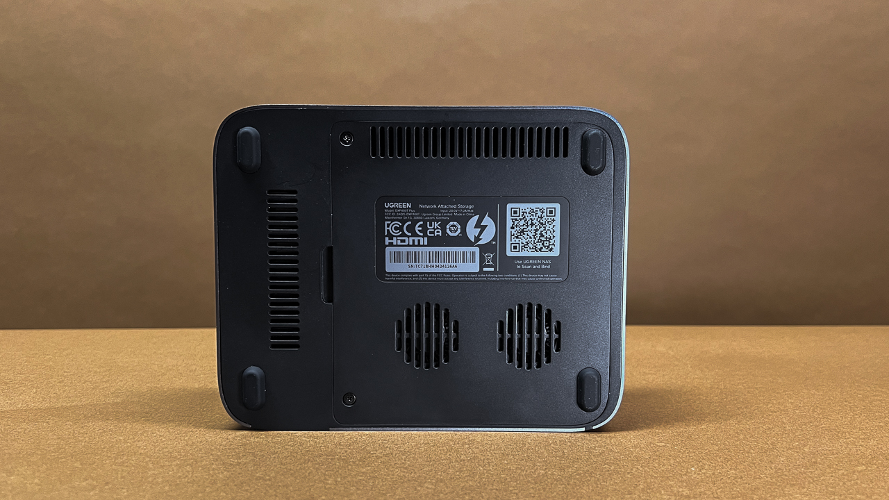 Ugreen NASync DXP480T Plus Review | PCMag