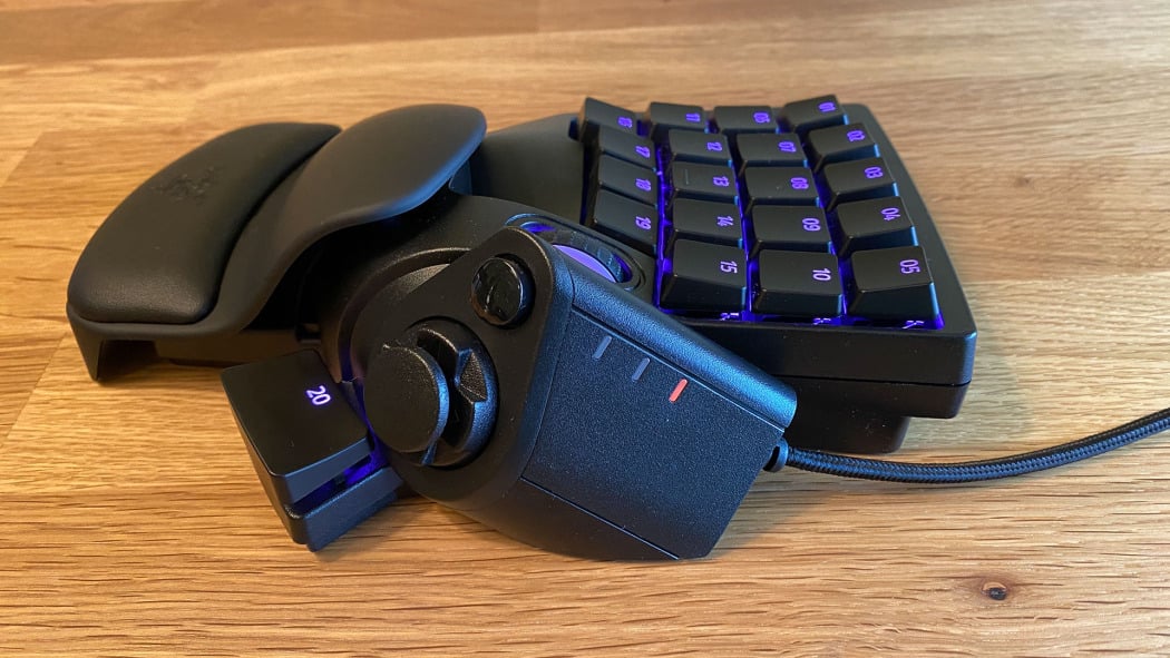 Razer Tartarus Pro Review | PCMag