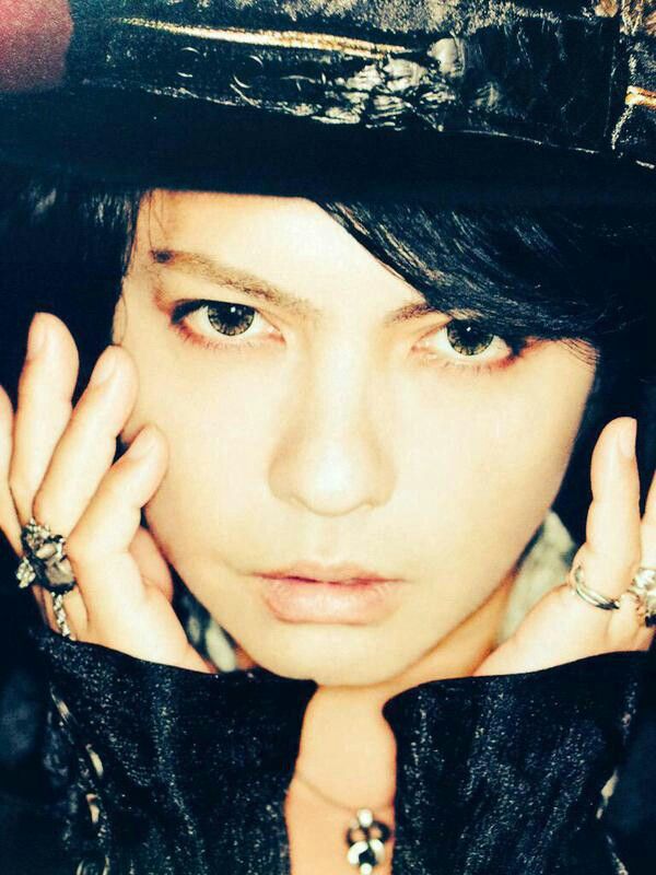 VAMPS hyde