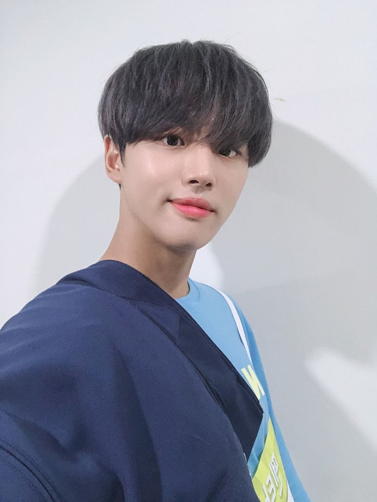 260 件の「PENTAGON ホンソク」のアイデアを今すぐ保存 | ペンタゴン