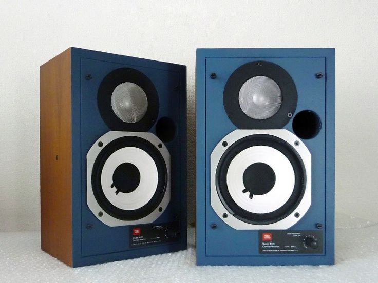 JBL 4401 Blue Baffles