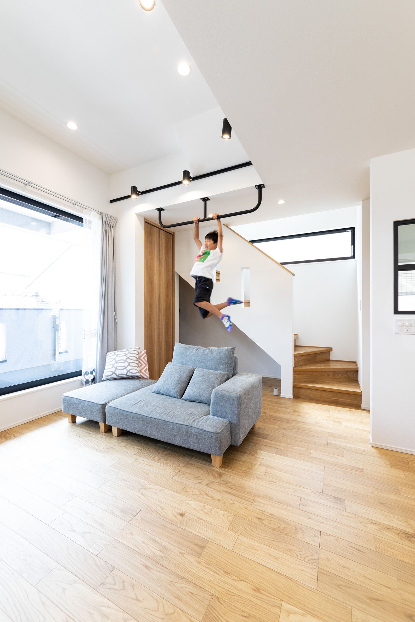 うんてい 自宅 懸垂バー 室内雲梯 遊具 子供 大人 アイアンバー 物干し