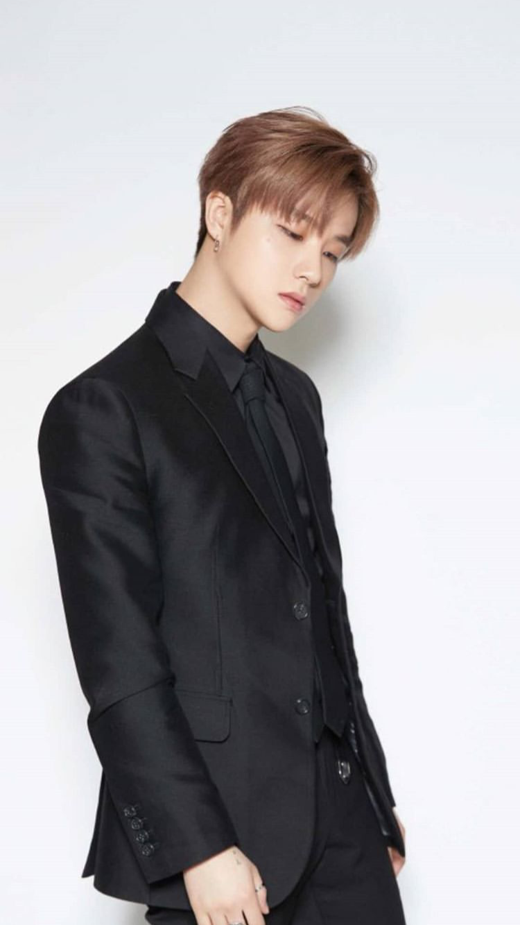 ジナン」のアイデア 24 件 | ジナン, ikon ジナン, ikon ユニョン