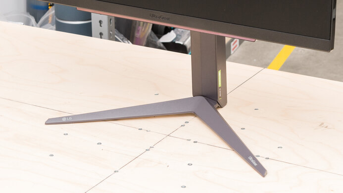 LG 27GR93U-B Review - RTINGS.com