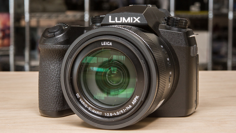 Panasonic LUMIX FZ1000 II Review - RTINGS.com