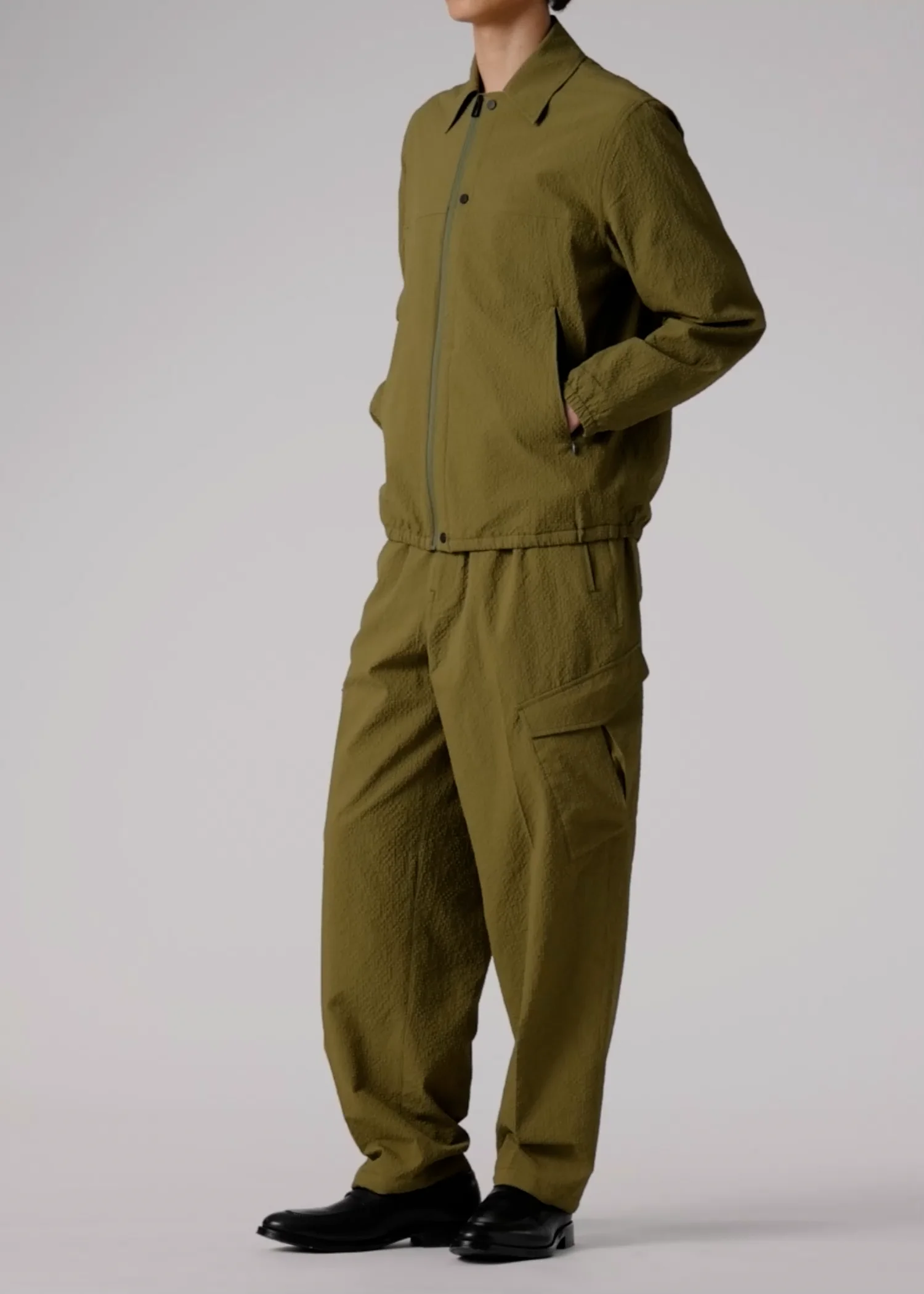 エアリーシアサッカー ブルゾン（カーキ） ｜ポール・スミス